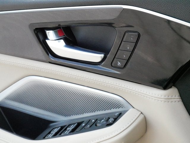 2025 Acura MDX w/Advance Package