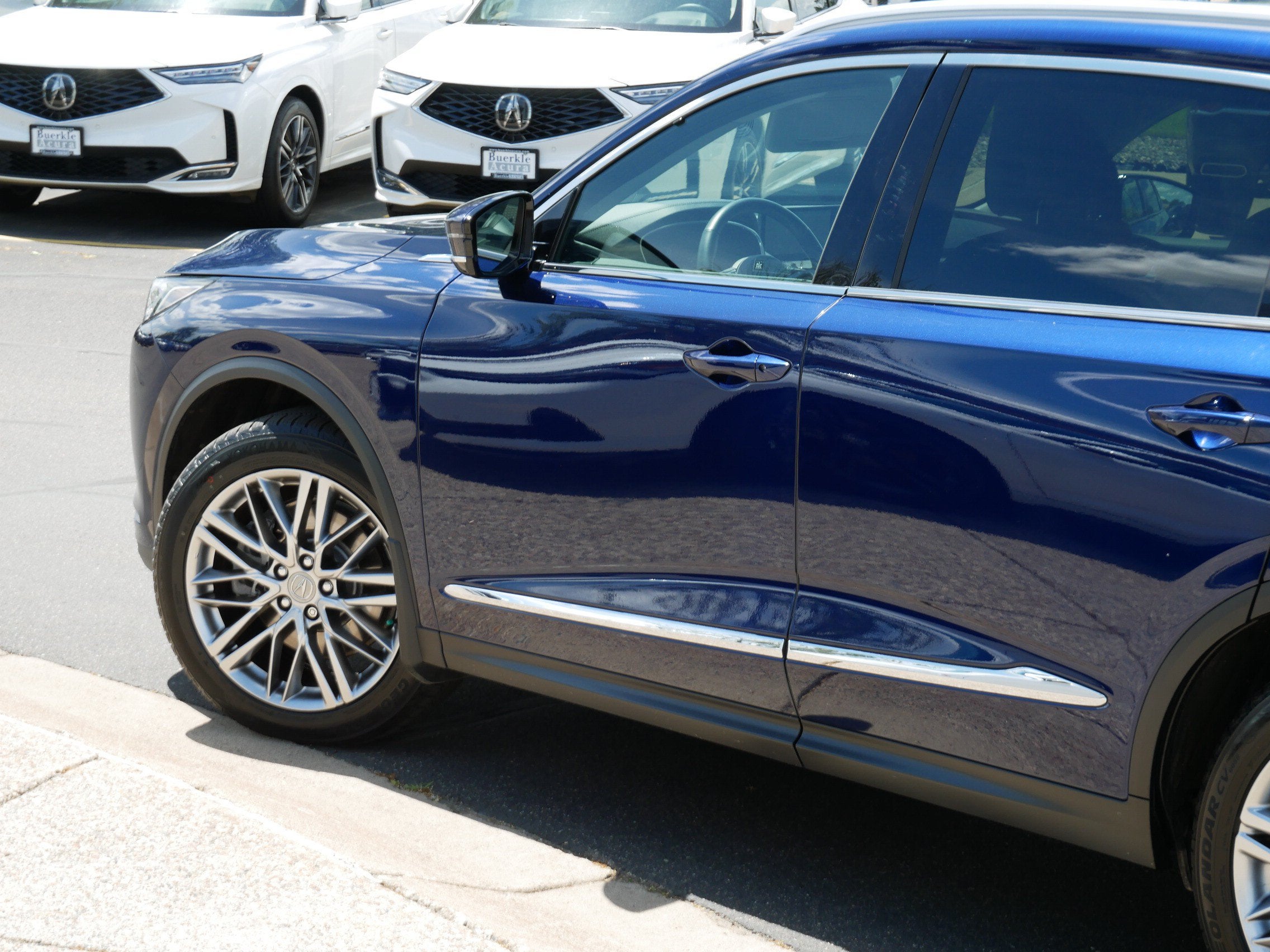 2023 Acura MDX w/Advance Package