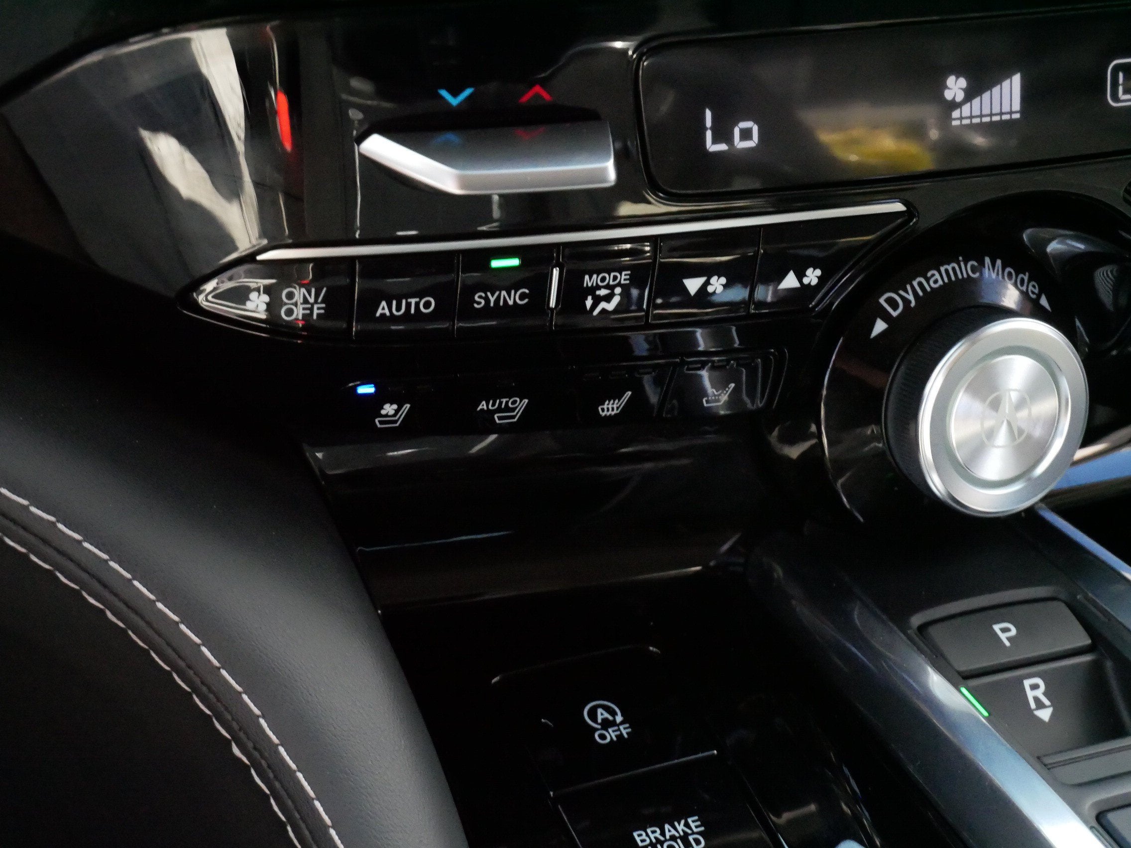 2025 Acura MDX with Advance Package