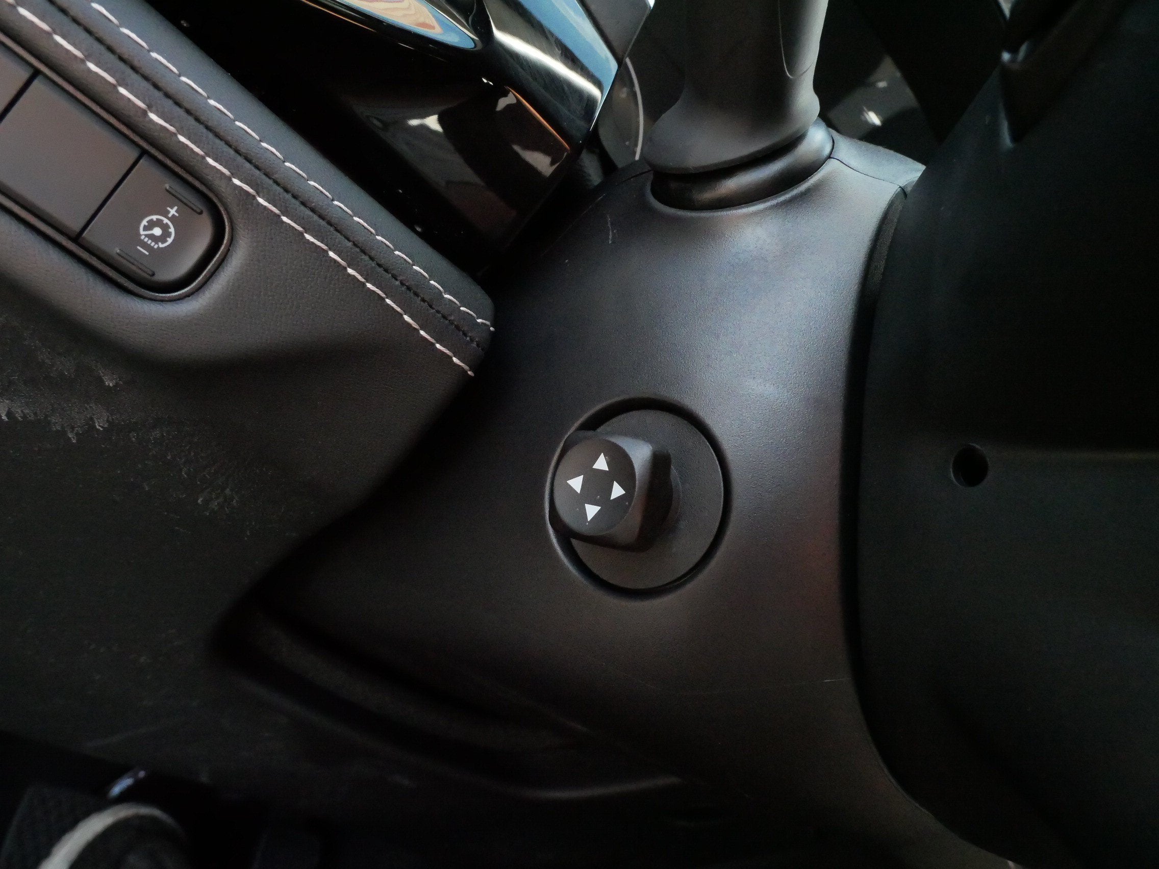 2025 Acura MDX with Advance Package