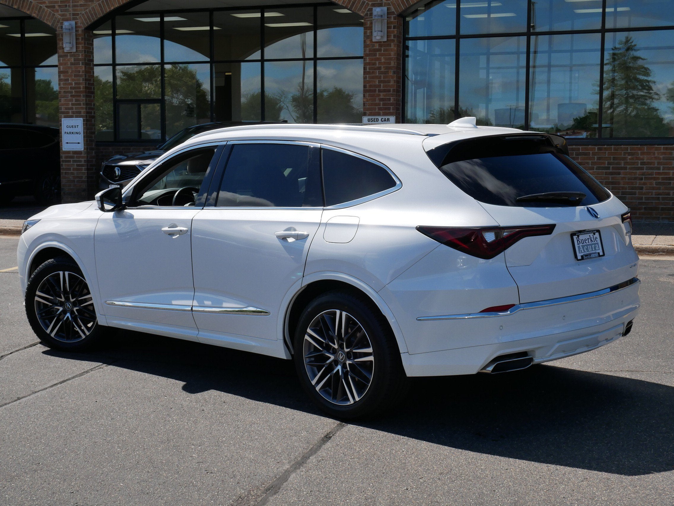2025 Acura MDX with Advance Package