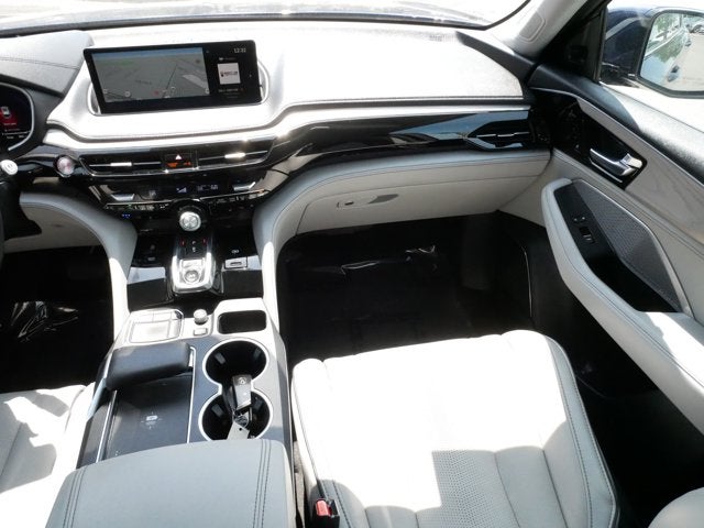2022 Acura MDX w/Advance Package
