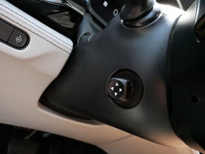2022 Acura MDX w/Advance Package