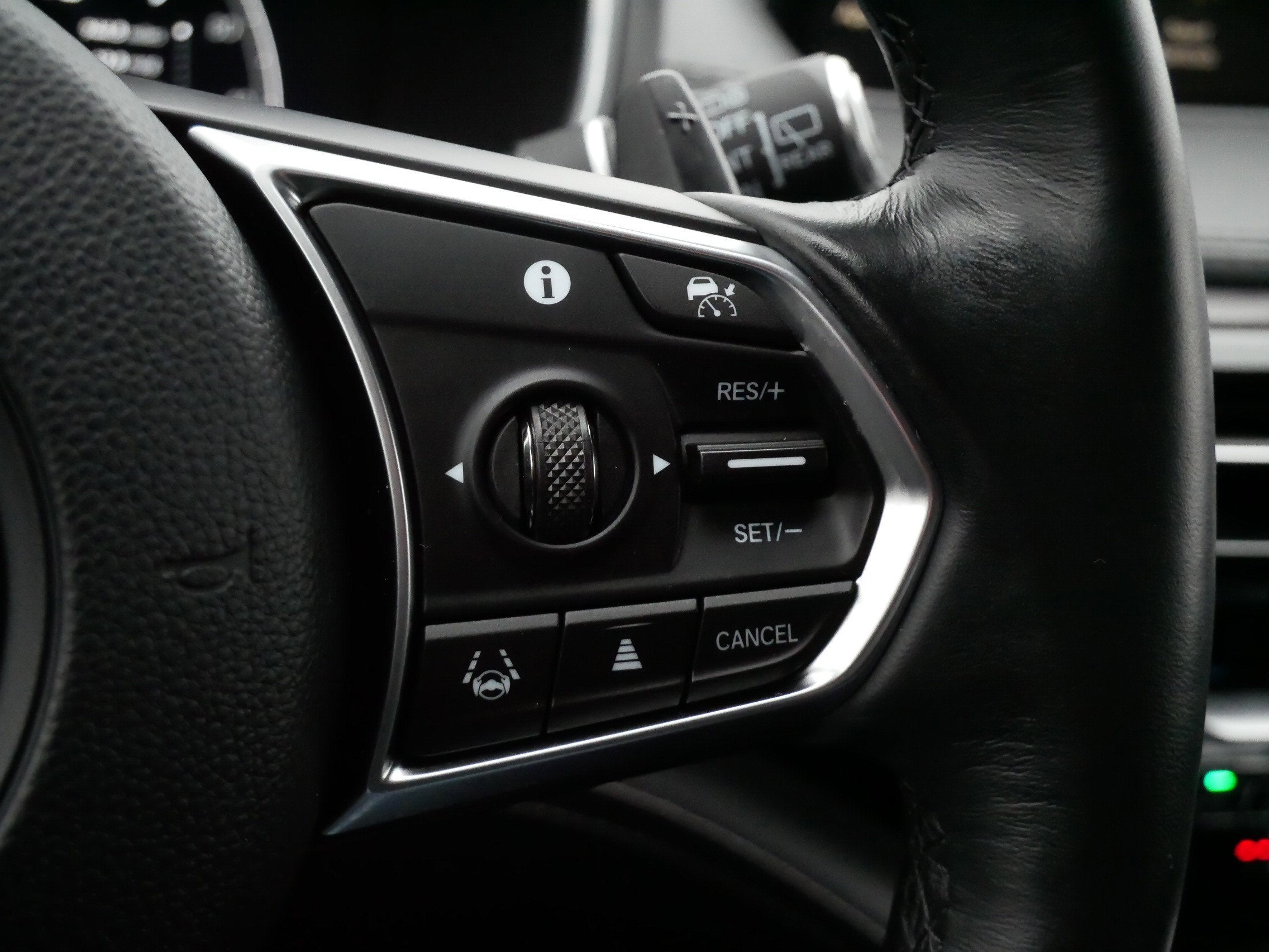 2023 Acura MDX with Advance Package