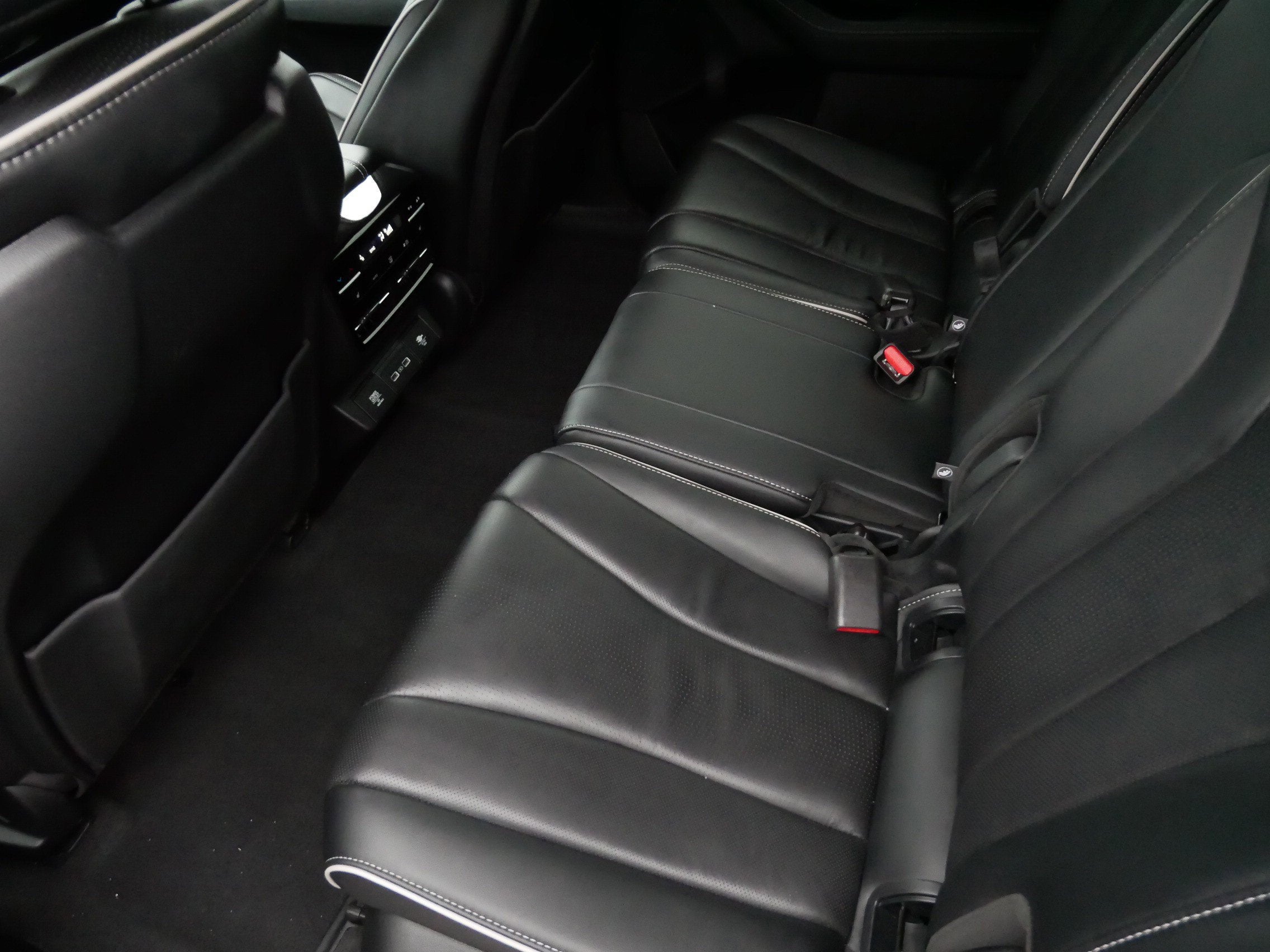 2023 Acura MDX with Advance Package