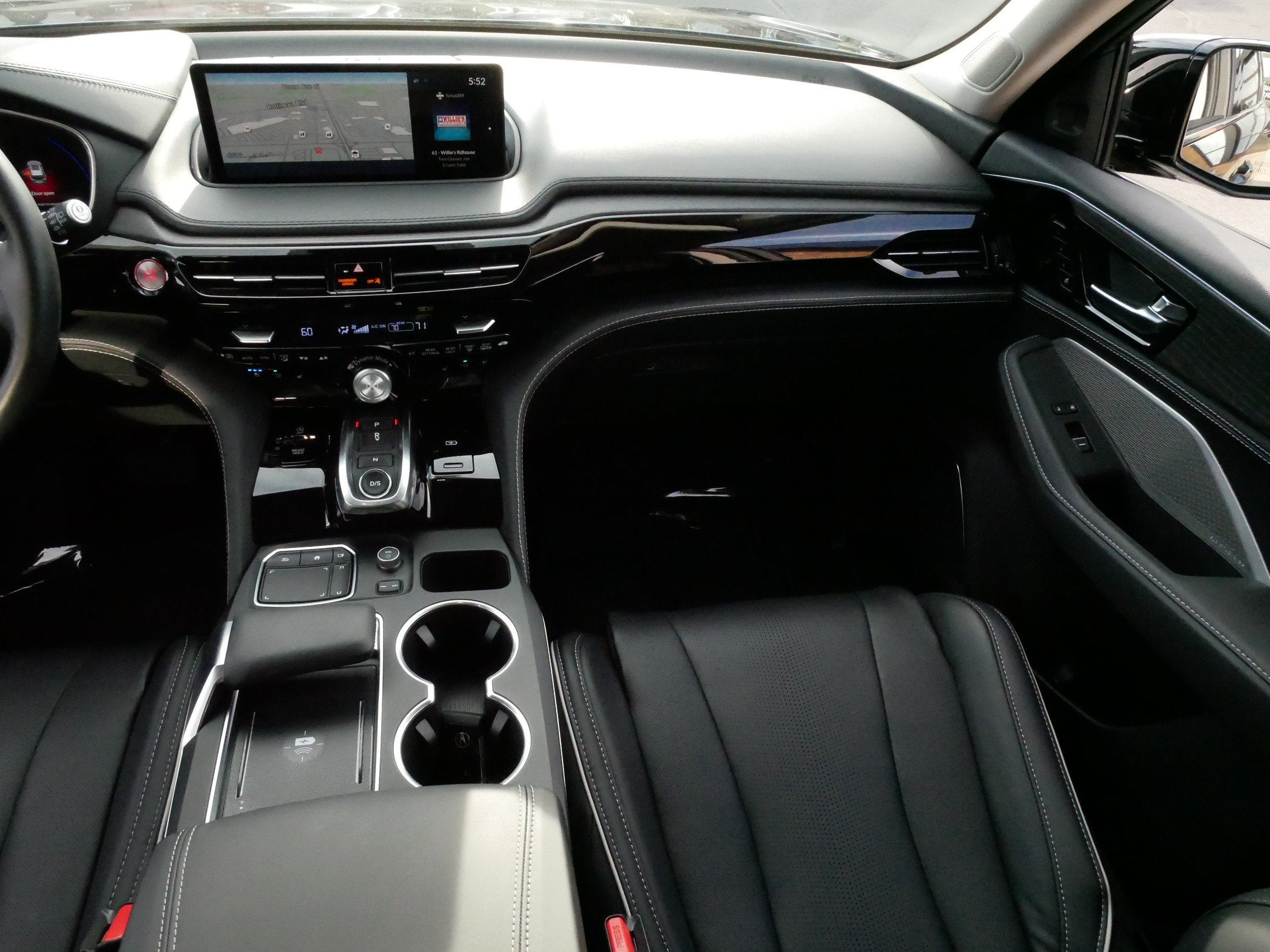 2024 Acura MDX w/Advance Package