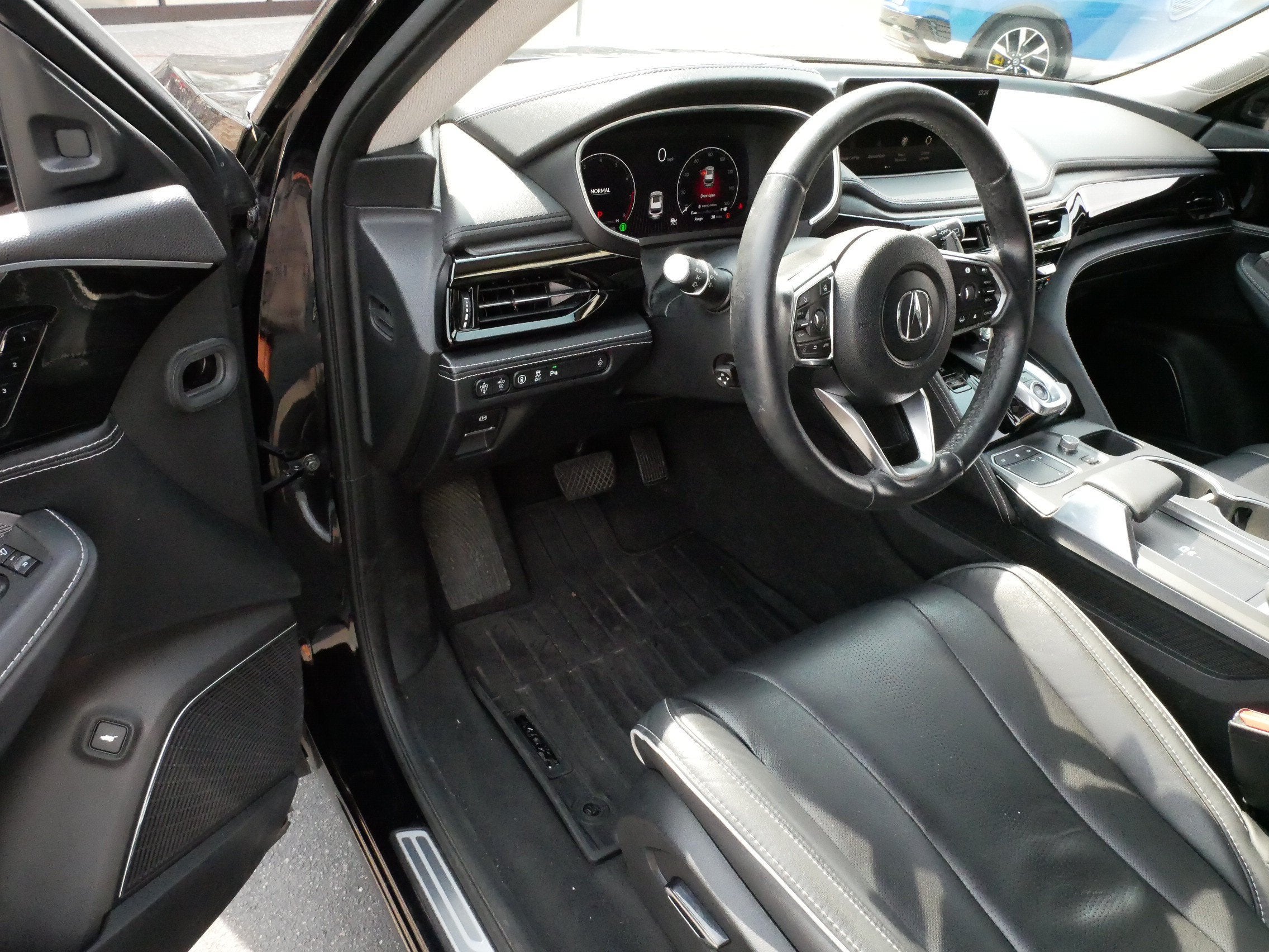 2023 Acura MDX w/Advance Package