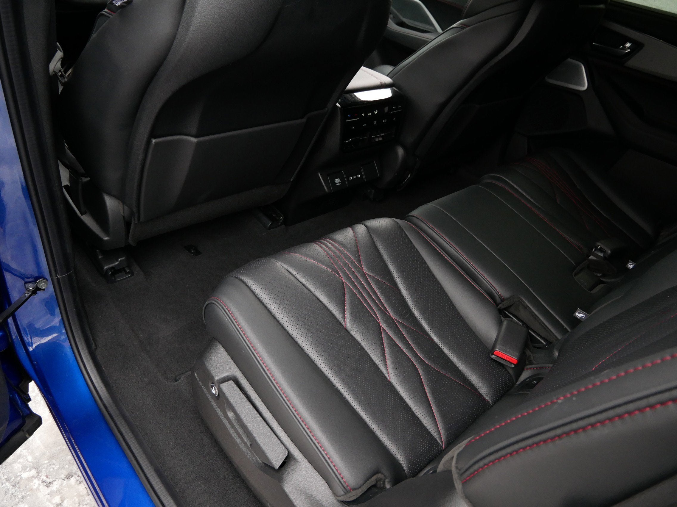 2025 Acura MDX with A-Spec Advance Package