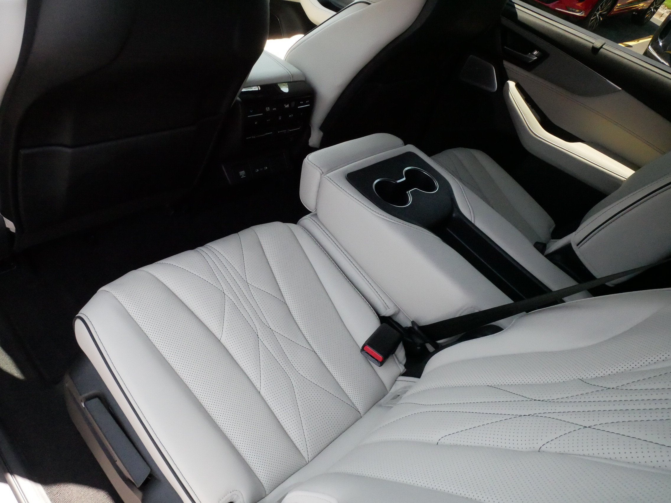 2026 Acura MDX w/A-Spec Advance Package