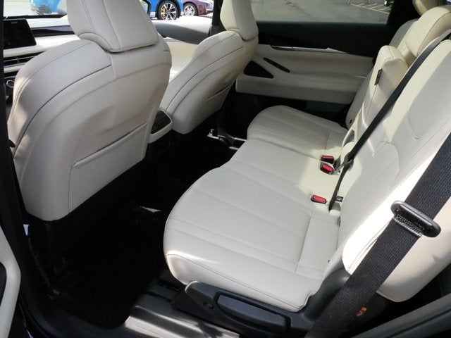 2025 INFINITI QX60 PURE