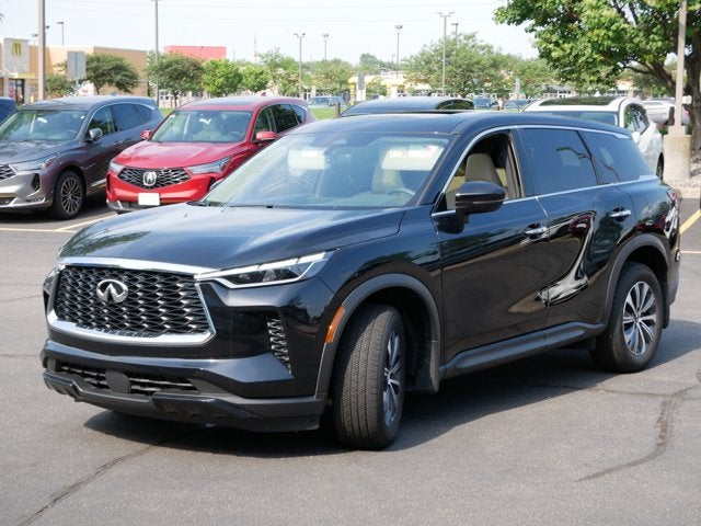 2025 INFINITI QX60 PURE