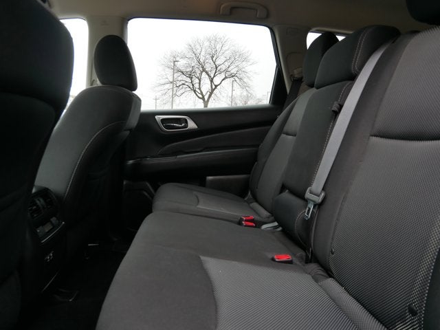 2020 Nissan Pathfinder S