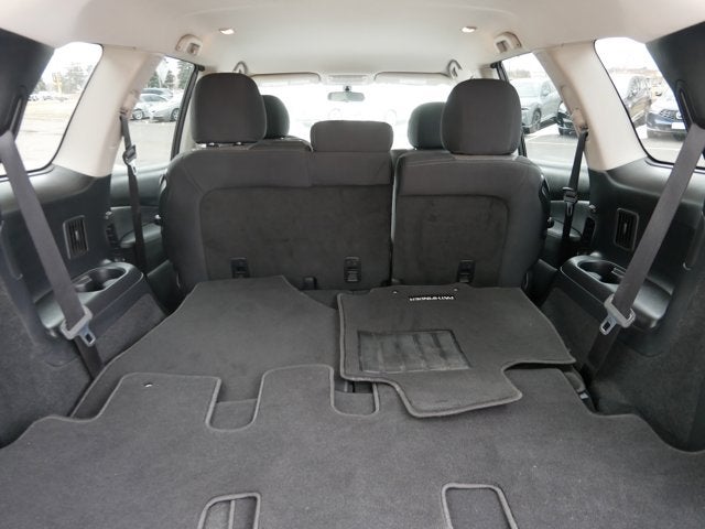 2020 Nissan Pathfinder S