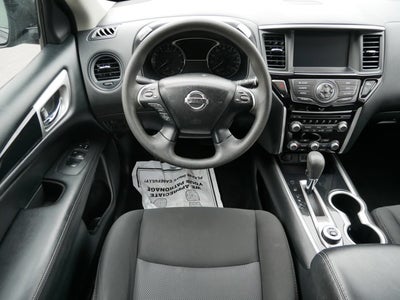 2020 Nissan Pathfinder S