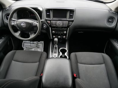 2020 Nissan Pathfinder S