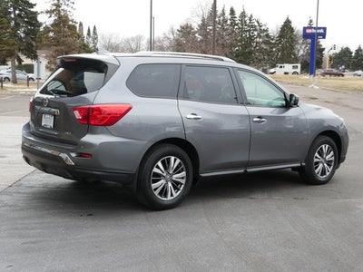 2020 Nissan Pathfinder S