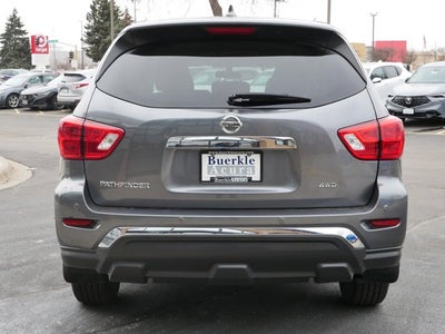 2020 Nissan Pathfinder S