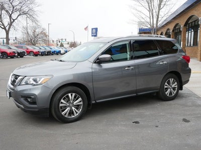 2020 Nissan Pathfinder S