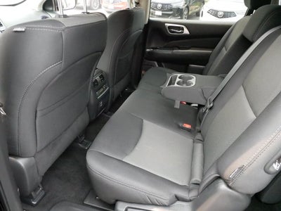 2018 Nissan Pathfinder S