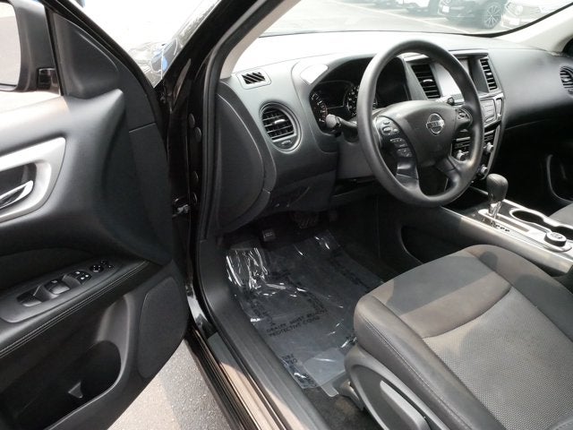 2018 Nissan Pathfinder S