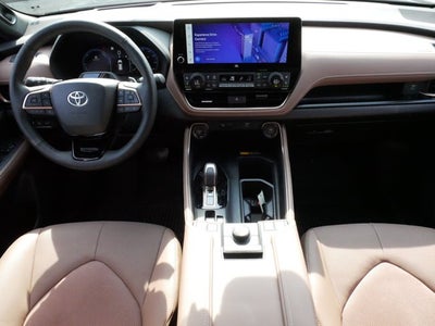 2025 Toyota Grand Highlander Hybrid MAX Platinum