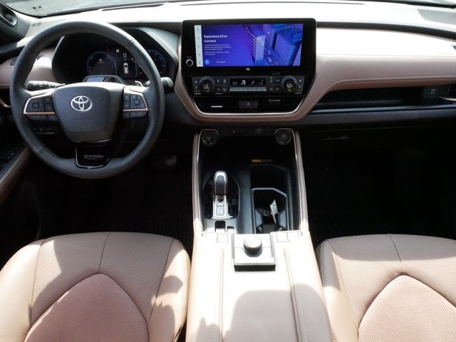 2025 Toyota Grand Highlander Hybrid MAX Platinum