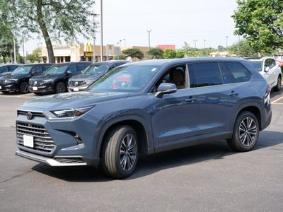 2025 Toyota Grand Highlander Hybrid MAX Platinum