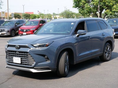 2025 Toyota Grand Highlander Hybrid MAX Platinum