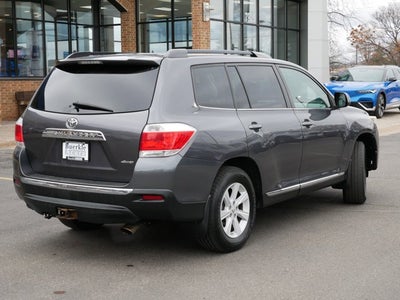 2013 Toyota Highlander SE