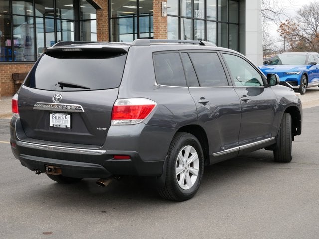 2013 Toyota Highlander SE