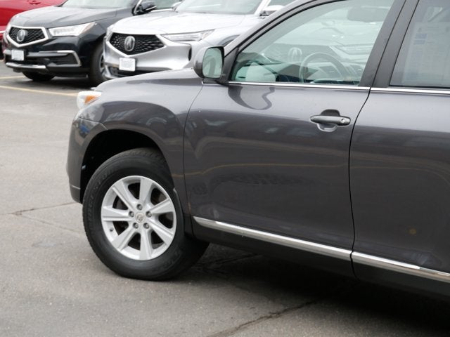 2013 Toyota Highlander SE