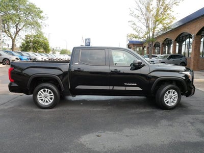 2025 Toyota Tundra 4WD SR5
