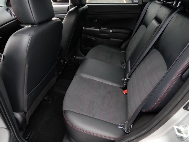 2025 Mitsubishi Outlander Sport ES