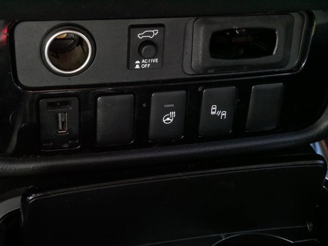 2019 Mitsubishi Outlander ES