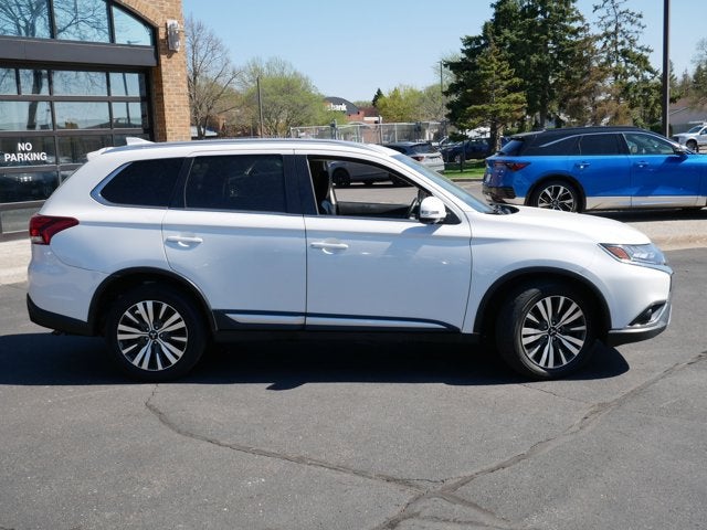 2019 Mitsubishi Outlander ES