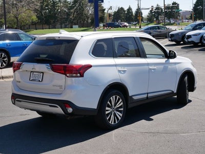 2019 Mitsubishi Outlander ES