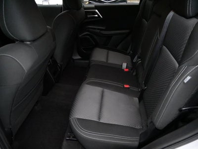 2024 Mitsubishi Outlander ES