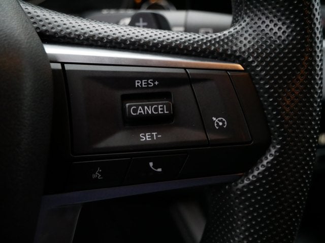 2024 Mitsubishi Outlander ES