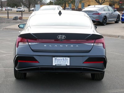 2025 Hyundai Elantra SEL Convenience