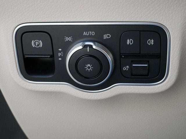 2025 Mercedes-Benz GLB GLB 250