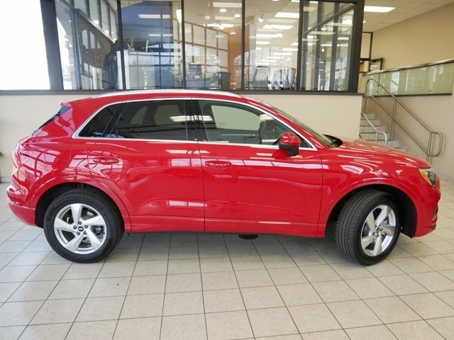 Used 2022 Audi Q3 Premium with VIN WA1AUCF33N1006169 for sale in Brooklyn Park, Minnesota