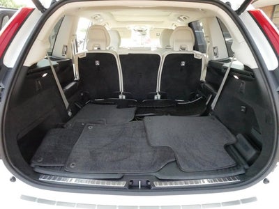 2025 Volvo XC90 Plus
