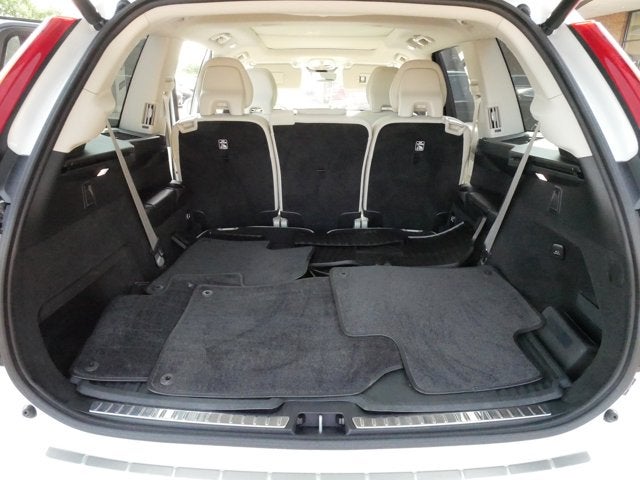 2025 Volvo XC90 Plus