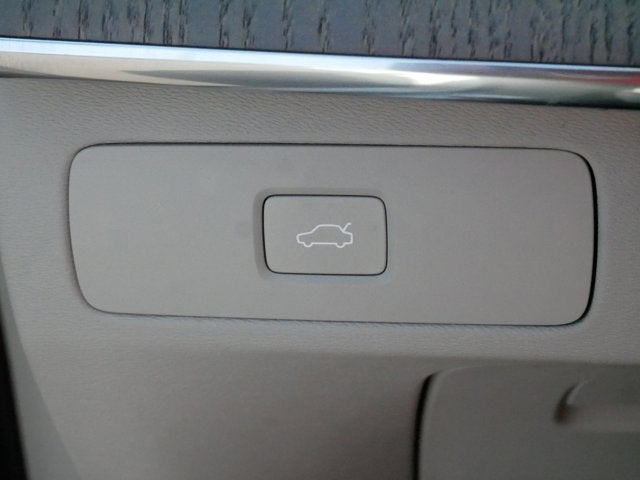 2025 Volvo XC90 Plus