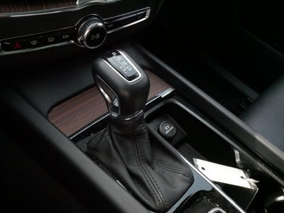 2020 Volvo XC60 Inscription