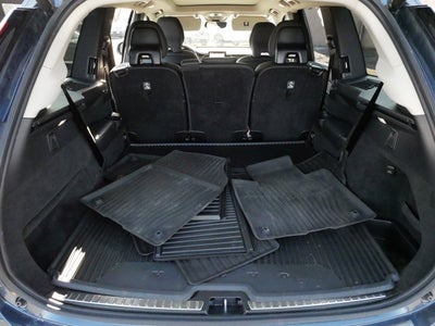 2025 Volvo XC90 Plug-In Hybrid Ultra