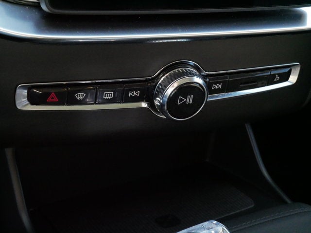 2025 Volvo XC90 Plug-In Hybrid Ultra