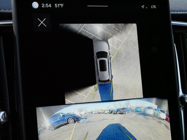 2025 Volvo XC90 Plug-In Hybrid Ultra