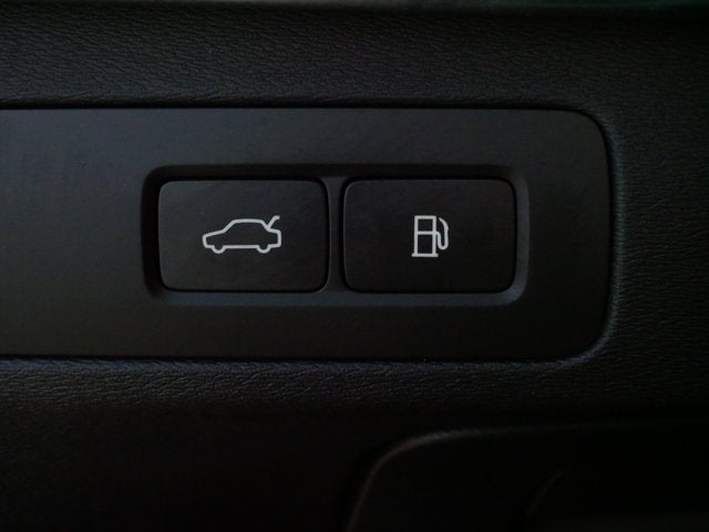 2025 Volvo XC90 Plug-In Hybrid Ultra