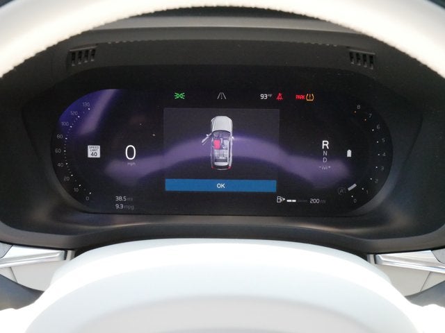 2023 Volvo XC60 Plus Bright Theme